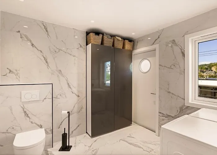 Lille Luxury Moderne Med Stor Uteplass, Utekjokken Og Pergola Casa vacanze Bergen