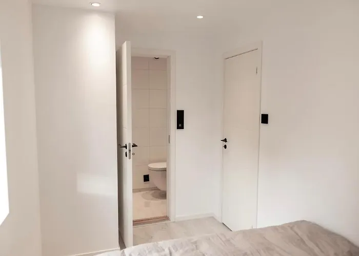 Lille Luxury Moderne Med Stor Uteplass, Utekjokken Og Pergola Σπίτι διακοπών *