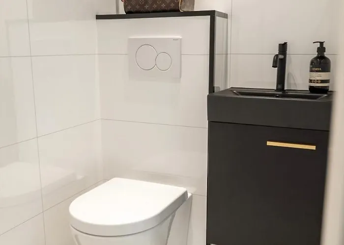 Lille Luxury Moderne Med Stor Uteplass, Utekjokken Og Pergola Σπίτι διακοπών Μπέργκεν